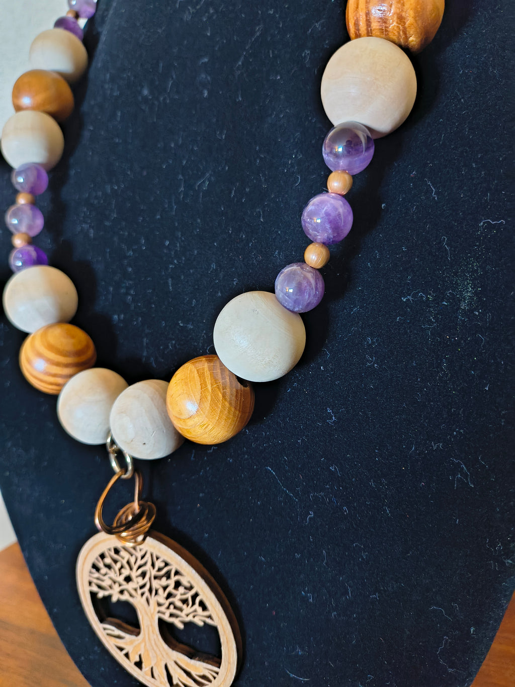 White and brown wooden necklace