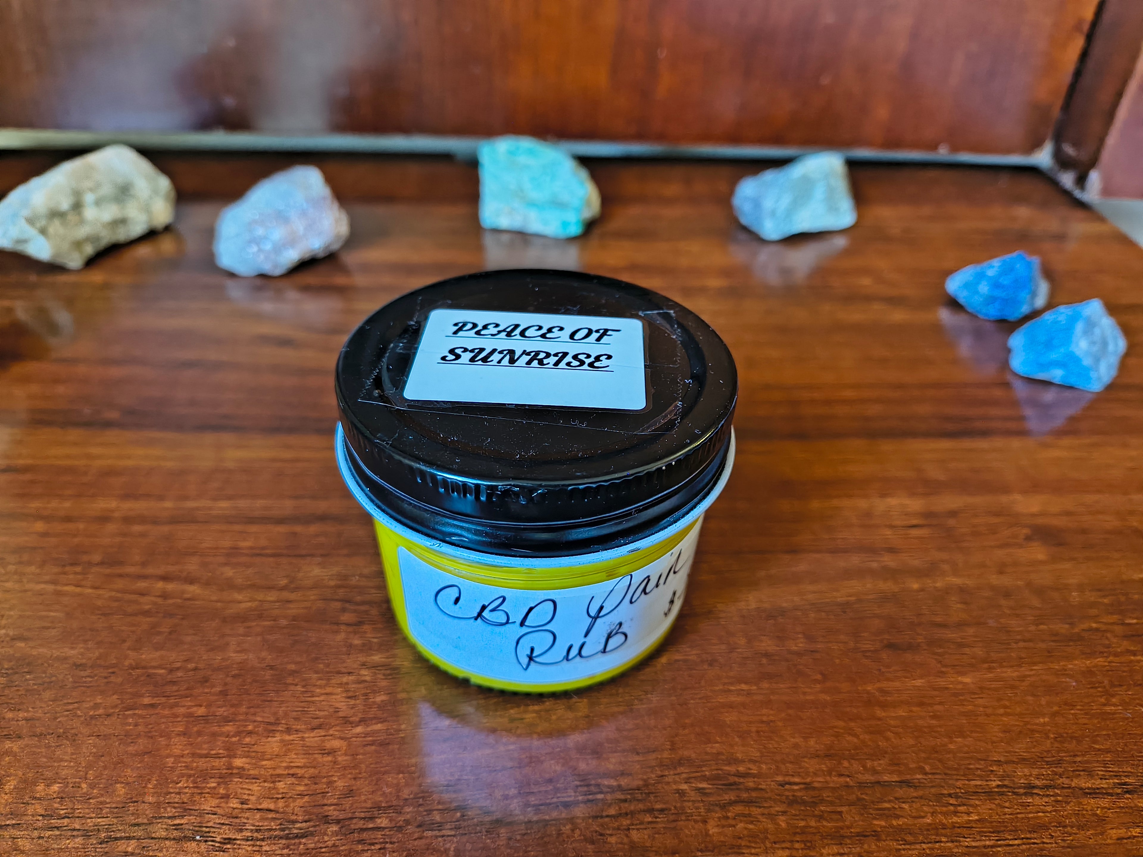 Natural CBD shea butter pain rub