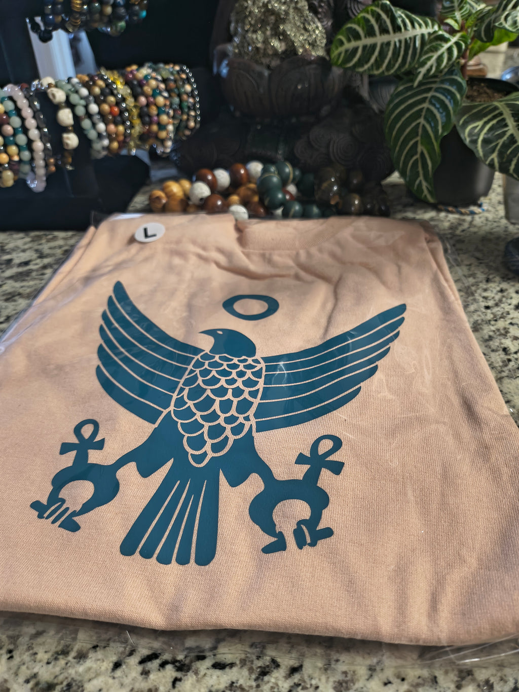 Heru T-shirt (L)
