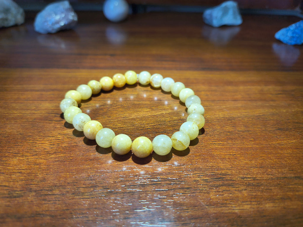 Yellow jade bead bracelet