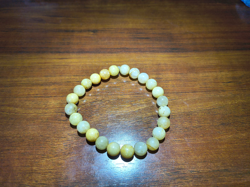 Yellow jade bead bracelet